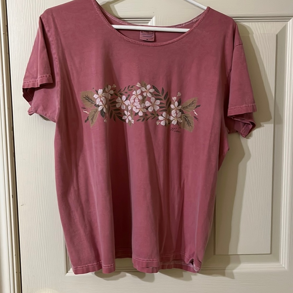 Hawaiian T-shirt